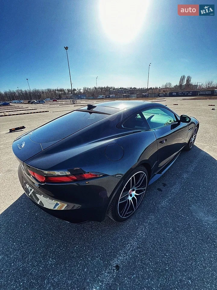 2019 Jaguar F-Type - мініатюра 14
