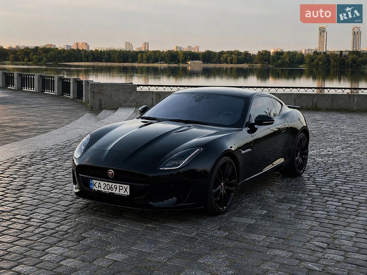 2018 Jaguar F-Type - мініатюра 17
