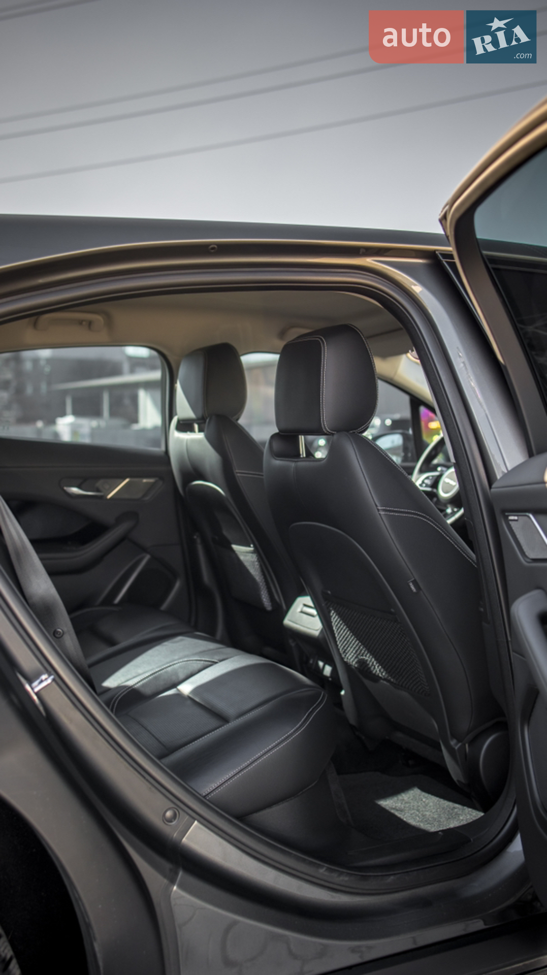 2019 Jaguar I-Pace - мініатюра 61