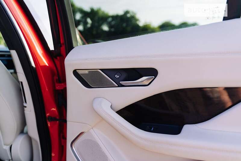 Позашляховик / Кросовер Jaguar I-Pace 2018 в Вінниці