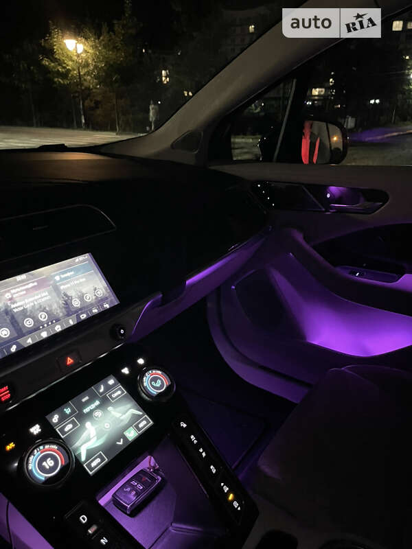 Внедорожник / Кроссовер Jaguar I-Pace 2018 в Ивано-Франковске