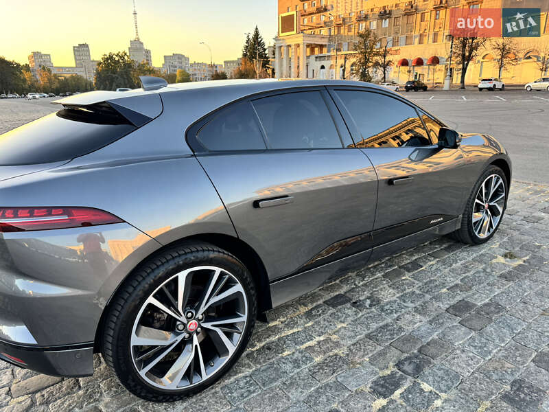 Позашляховик / Кросовер Jaguar I-Pace 2018 в Дніпрі