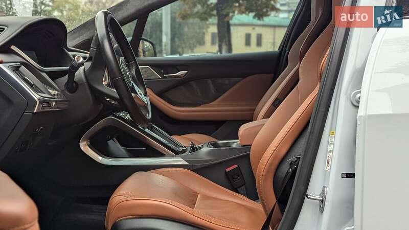Внедорожник / Кроссовер Jaguar I-Pace 2018 в Киеве фото 24 Внедорожник / Кроссовер Jaguar I-Pace 2018 в Киеве