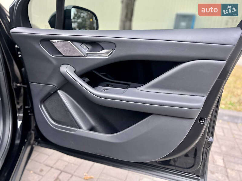 Позашляховик / Кросовер Jaguar I-Pace 2022 в Дніпрі