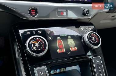 Внедорожник / Кроссовер Jaguar I-Pace 2018 в 