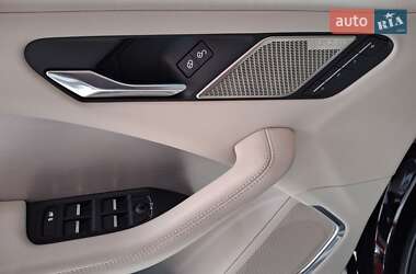 Внедорожник / Кроссовер Jaguar I-Pace 2019 в 