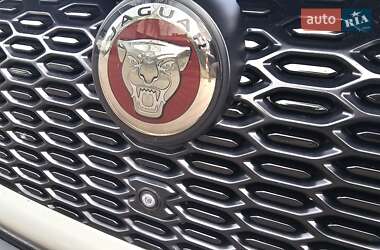 Внедорожник / Кроссовер Jaguar I-Pace 2018 в 