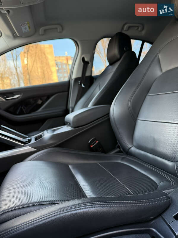 Внедорожник / Кроссовер Jaguar I-Pace 2019 в Тернополе