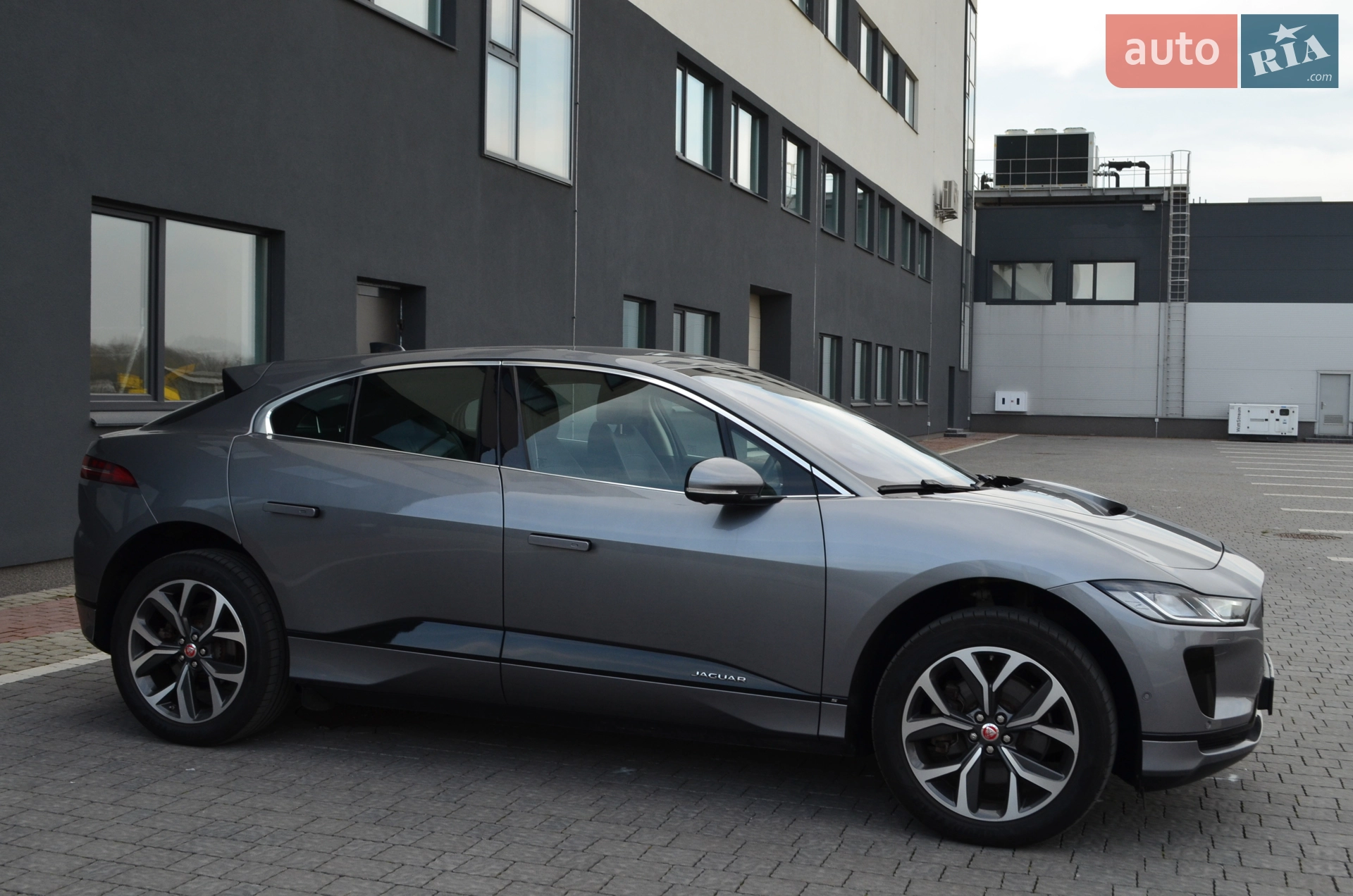 2020 Jaguar I-Pace - мініатюра 3