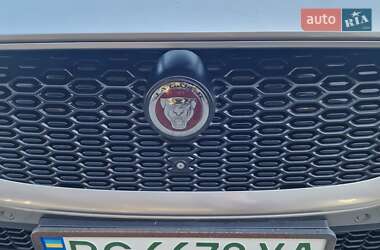 Внедорожник / Кроссовер Jaguar I-Pace 2018 в 