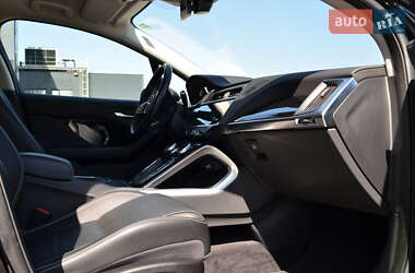 Позашляховик / Кросовер Jaguar I-Pace 2020 в 