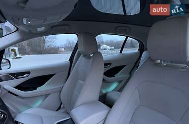 Позашляховик / Кросовер Jaguar I-Pace 2020 в 