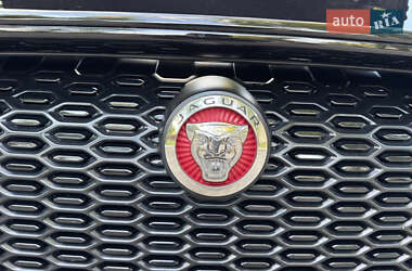 Внедорожник / Кроссовер Jaguar I-Pace 2019 в 