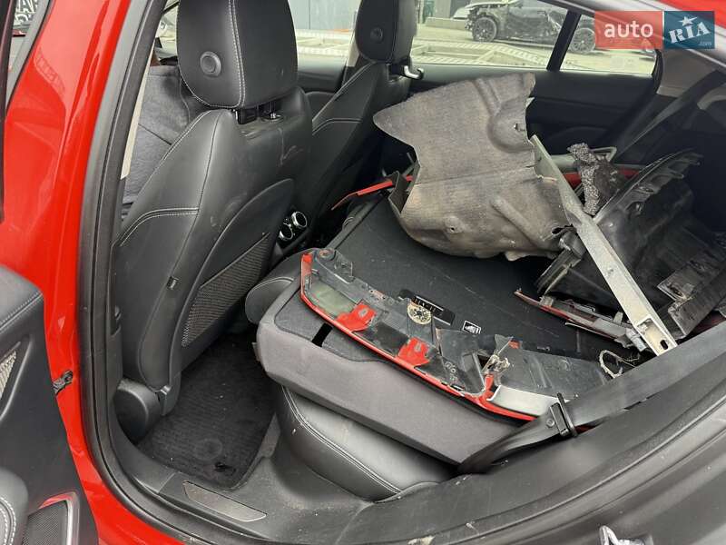 Внедорожник / Кроссовер Jaguar I-Pace 2019 в Львове фото 22 Внедорожник / Кроссовер Jaguar I-Pace 2019 в Львове