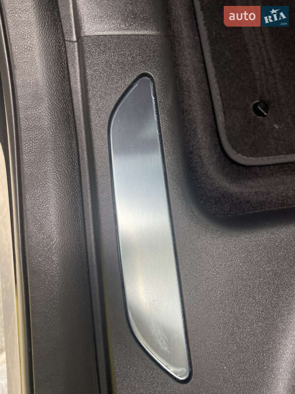 Внедорожник / Кроссовер Jaguar I-Pace 2024 в Львове фото 52 Внедорожник / Кроссовер Jaguar I-Pace 2024 в Львове