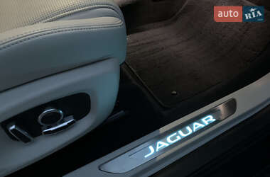 Внедорожник / Кроссовер Jaguar I-Pace 2021 в 