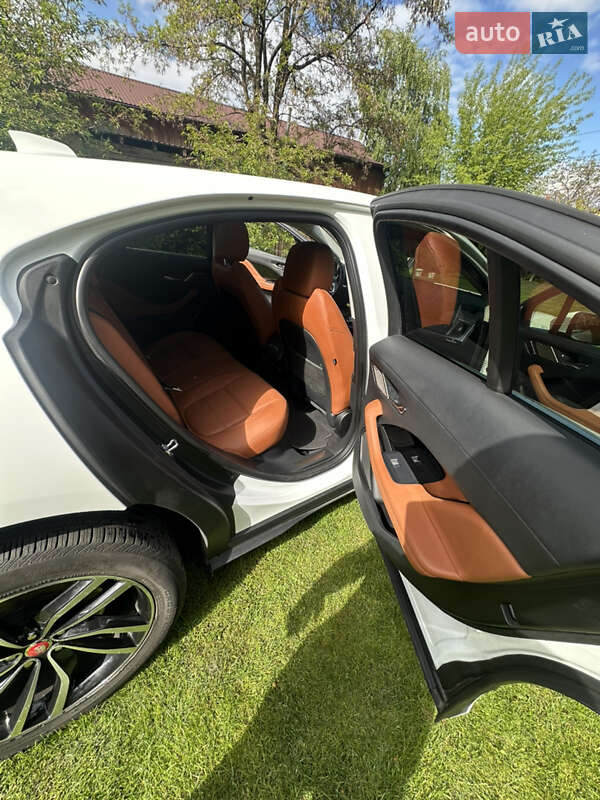 Внедорожник / Кроссовер Jaguar I-Pace 2019 в Киеве