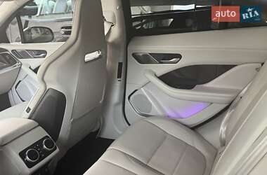 Позашляховик / Кросовер Jaguar I-Pace 2019 в 