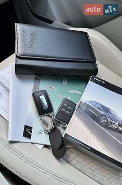 Внедорожник / Кроссовер Jaguar I-Pace 2019 в 