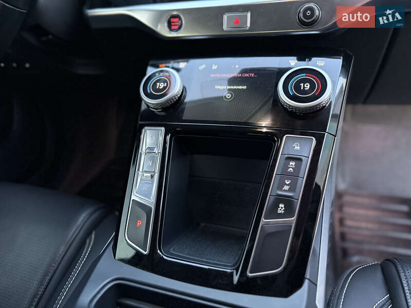 Позашляховик / Кросовер Jaguar I-Pace 2019 в Тернополі