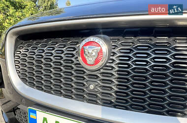 Внедорожник / Кроссовер Jaguar I-Pace 2018 в 