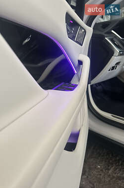 Позашляховик / Кросовер Jaguar I-Pace 2022 в 