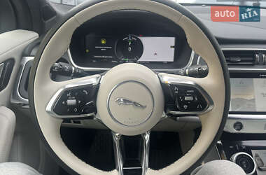 Внедорожник / Кроссовер Jaguar I-Pace 2023 в 