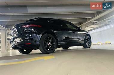 Позашляховик / Кросовер Jaguar I-Pace 2019 в 