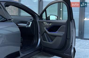 Позашляховик / Кросовер Jaguar I-Pace 2021 в 