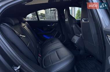 Позашляховик / Кросовер Jaguar I-Pace 2021 в 
