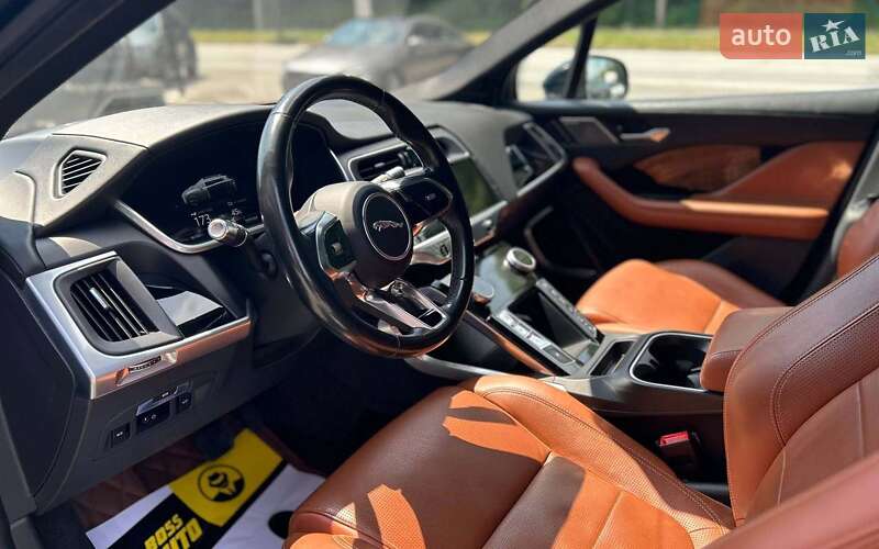 Позашляховик / Кросовер Jaguar I-Pace 2018 в Чернівцях