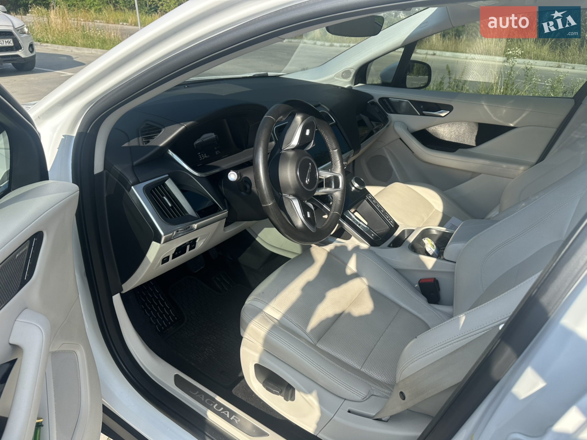 2019 Jaguar I-Pace - мініатюра 6