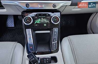 Внедорожник / Кроссовер Jaguar I-Pace 2020 в 