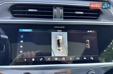 Внедорожник / Кроссовер Jaguar I-Pace 2018 в 