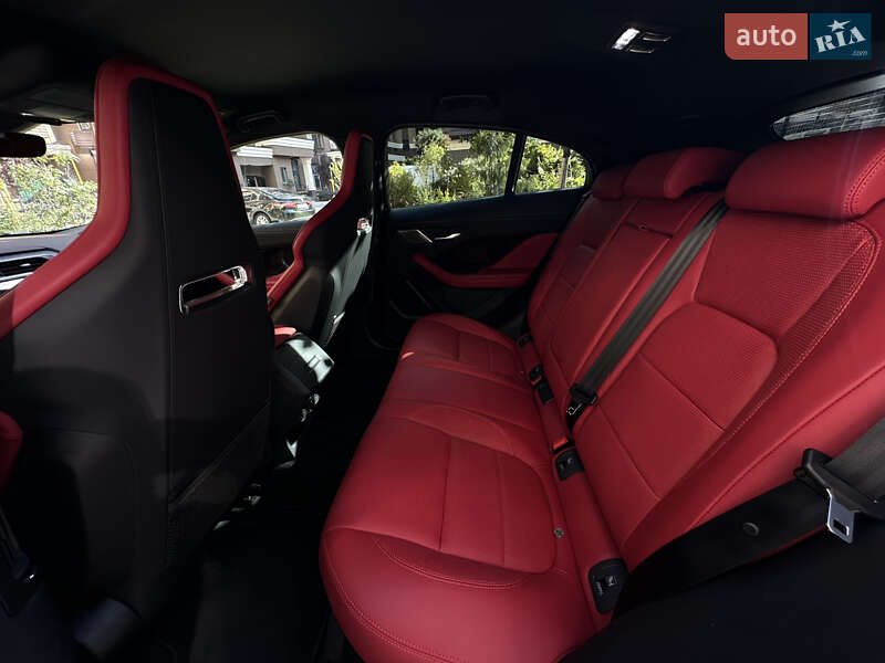 Внедорожник / Кроссовер Jaguar I-Pace 2021 в Киеве