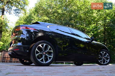 Позашляховик / Кросовер Jaguar I-Pace 2019 в 