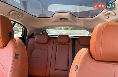 Внедорожник / Кроссовер Jaguar I-Pace 2018 в 