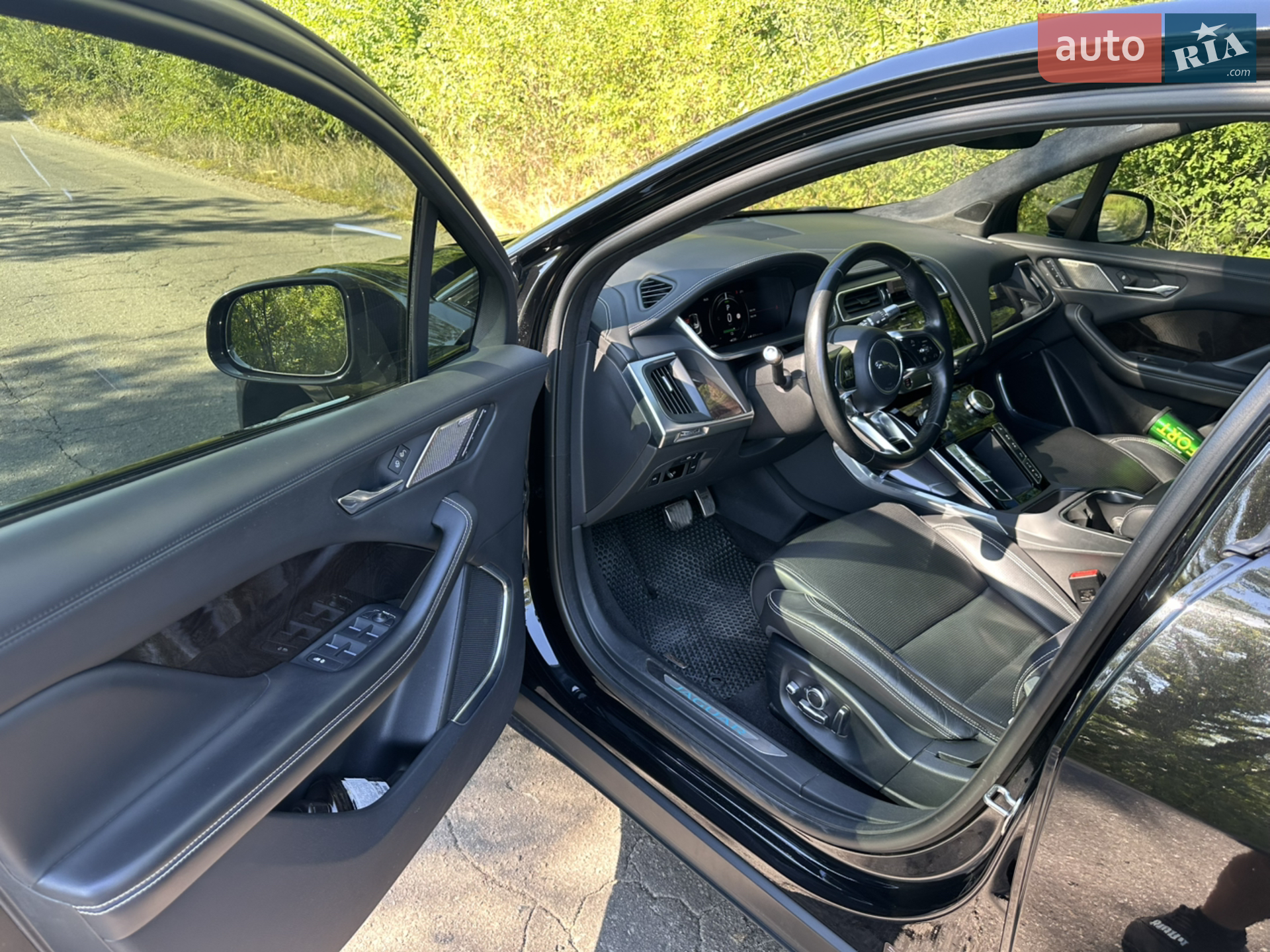 2019 Jaguar I-Pace - мініатюра 11