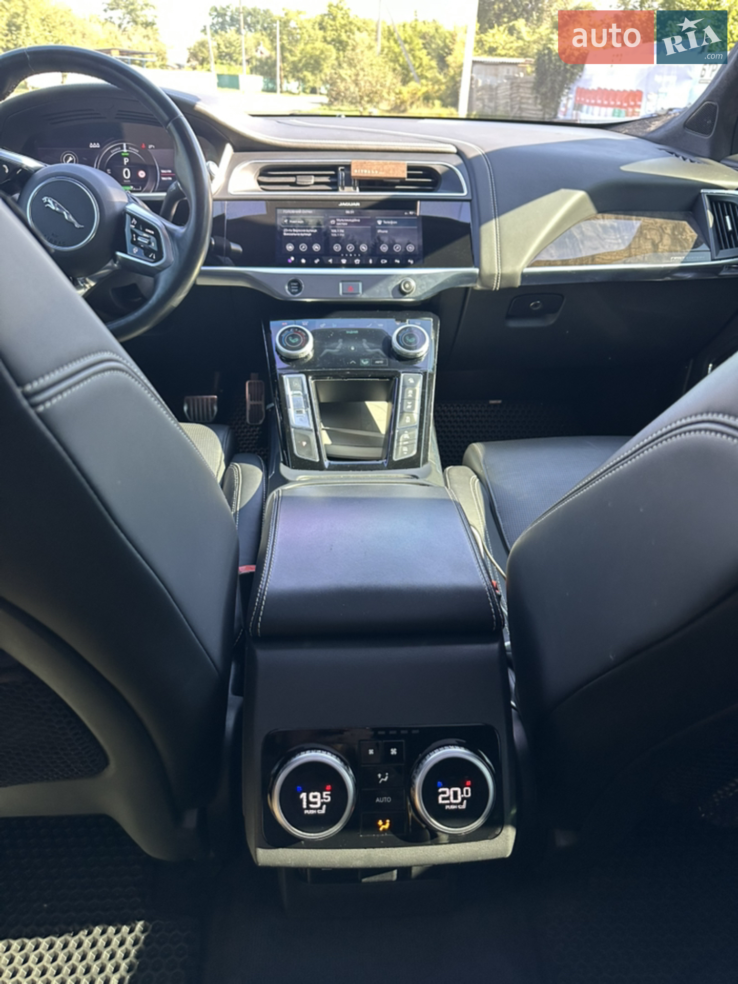 2019 Jaguar I-Pace - мініатюра 16