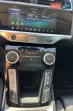 Внедорожник / Кроссовер Jaguar I-Pace 2019 в 