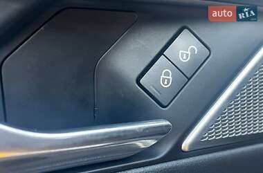 Внедорожник / Кроссовер Jaguar I-Pace 2019 в 