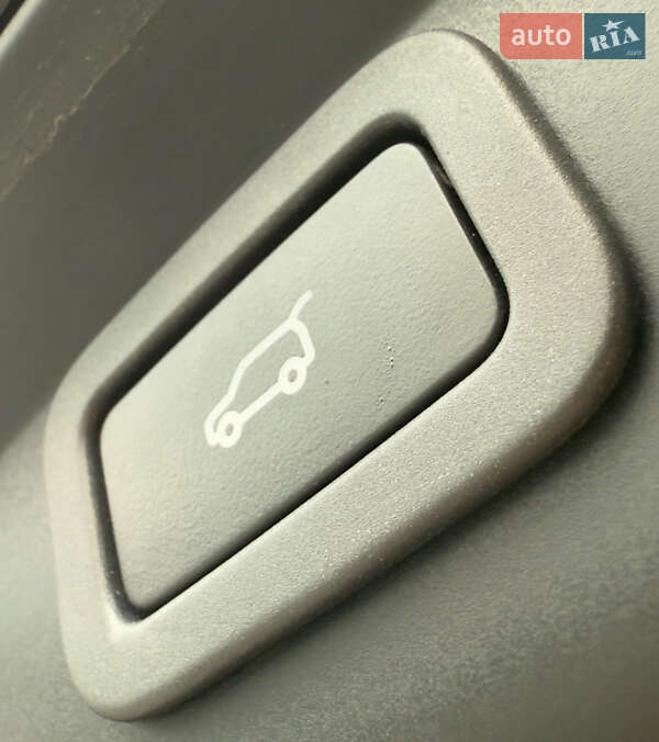 Внедорожник / Кроссовер Jaguar I-Pace 2018 в Черновцах