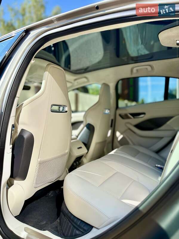 Позашляховик / Кросовер Jaguar I-Pace 2020 в Києві