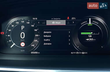 Позашляховик / Кросовер Jaguar I-Pace 2019 в 