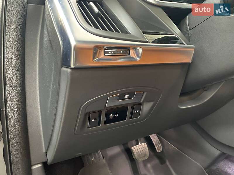 Внедорожник / Кроссовер Jaguar I-Pace 2019 в Киеве