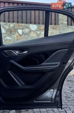 Позашляховик / Кросовер Jaguar I-Pace 2020 в 