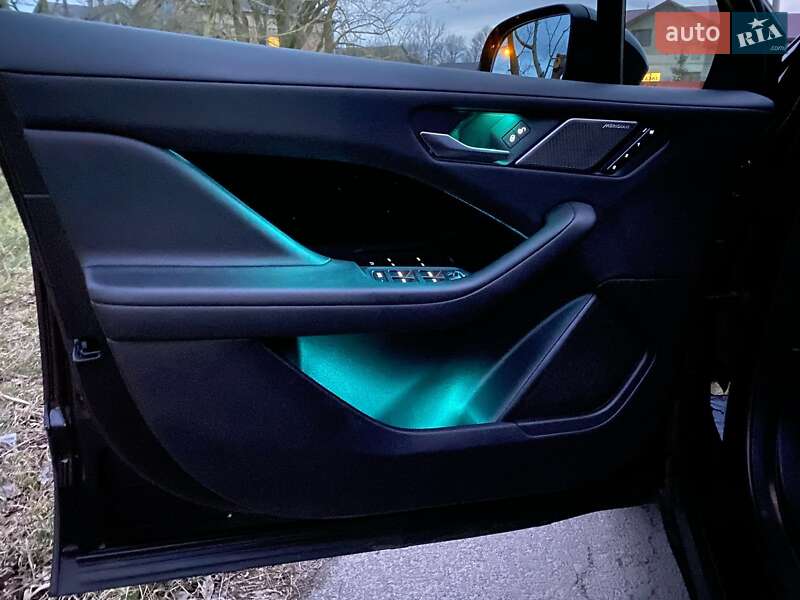 Позашляховик / Кросовер Jaguar I-Pace 2019 в Львові
