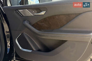 Внедорожник / Кроссовер Jaguar I-Pace 2018 в 