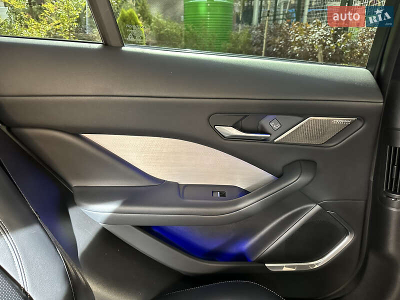 Внедорожник / Кроссовер Jaguar I-Pace 2021 в Киеве