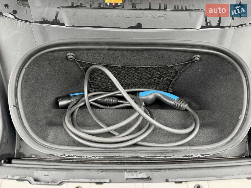 Внедорожник / Кроссовер Jaguar I-Pace 2019 в Киеве